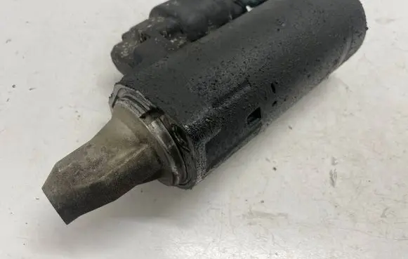 Mercedes-Benz R W251 Starter motor