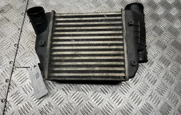 Audi A6 S6 C6 4F Intercooler radiator 4F0145805E