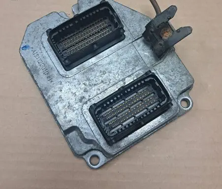 Opel Tigra B Engine control unit/module 55355042 5WK9384