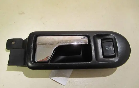 Volkswagen PASSAT B5.5 Front door interior handle 3B1837114
