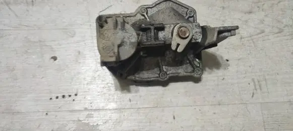 Mercedes-Benz A W176 Throttle valve 147B08010R