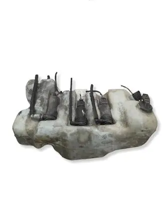 BMW 5 E39 Windshield washer fluid reservoir/tank 