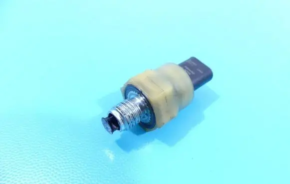 Volvo V60 Fuel pressure sensor 31405635 IMPRK1318996