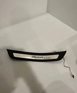 BMW 5 G30 G31 Rear sill trim cover 7390218 00000767D