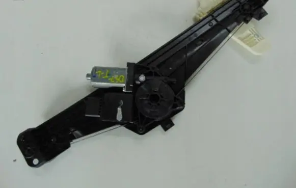 Rear door window regulator with motor
