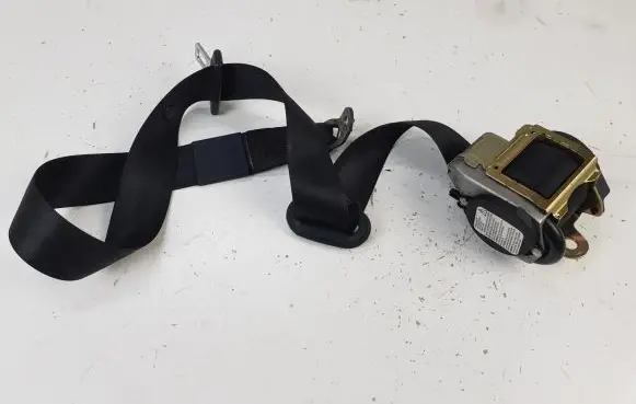 Audi A6 S6 C5 4B Front seatbelt 4B0857706A 560571801
