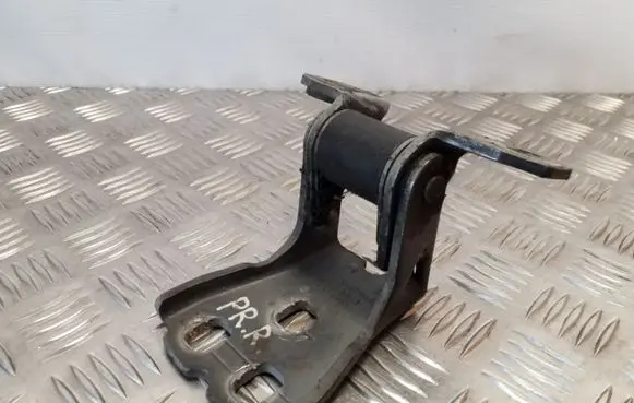 Jeep Grand Cherokee (WK) Front door lower hinge 55394220AA