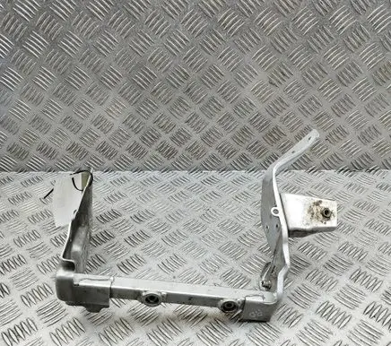 Ferrari California F149 Headlight/headlamp mounting bracket 80667011