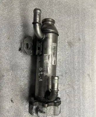 Volvo V70 EGR valve cooler 880766L