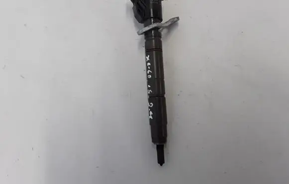 Volvo XC60 Fuel injector 0445116016