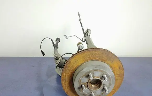 Chrysler Challenger Front wheel hub spindle knuckle 