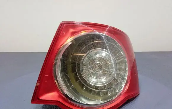 Volkswagen Jetta V Rear/tail lights 1K5945096G