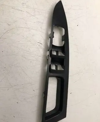 Ford Mondeo MK V Front door window switch trim DS7314A5
