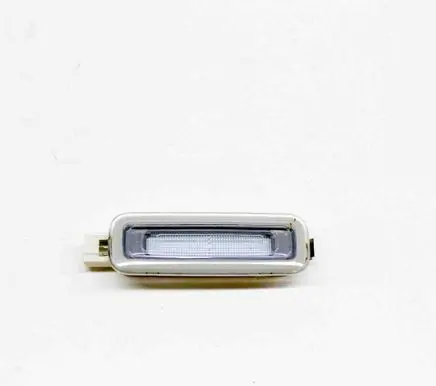 Audi A6 S6 C8 4K Front seat light 4M0947105