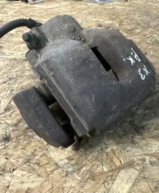BMW X3 E83 Front brake caliper