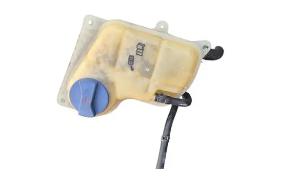 Audi A4 S4 B5 8D Coolant expansion tank/reservoir 8D0121403L