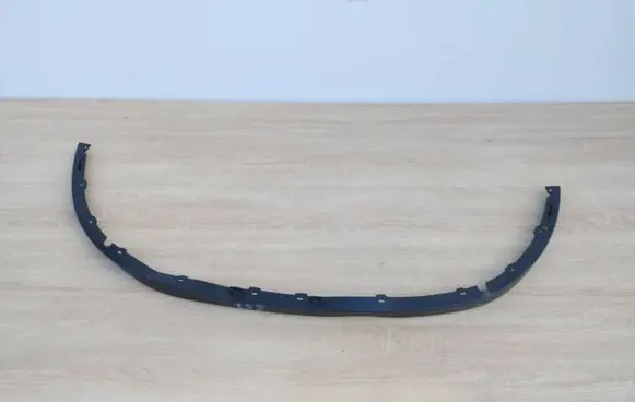 Dacia Sandero Front bumper lip 960150376R