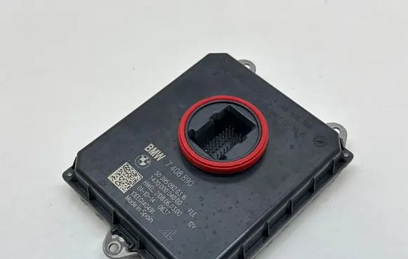 BMW 2 F45 LED ballast control module 7408890