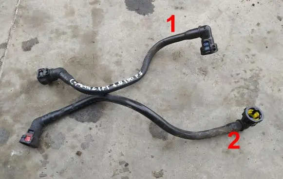 Ford Focus C-MAX Gearbox oil cooler pipe/hose 
