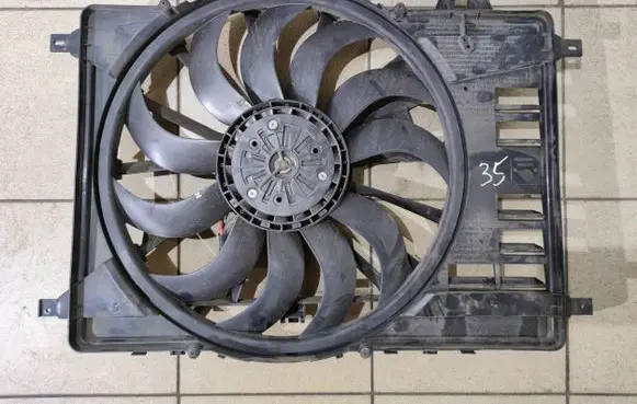 Jaguar E-Pace Electric radiator cooling fan GJ328C607BC