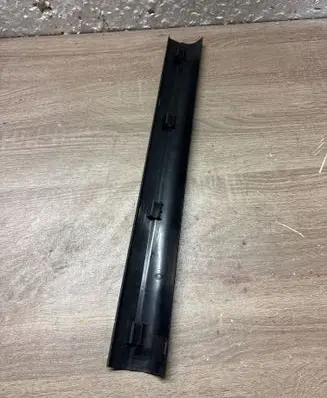 BMW 5 E60 E61 Sill supporting ledge 22339910