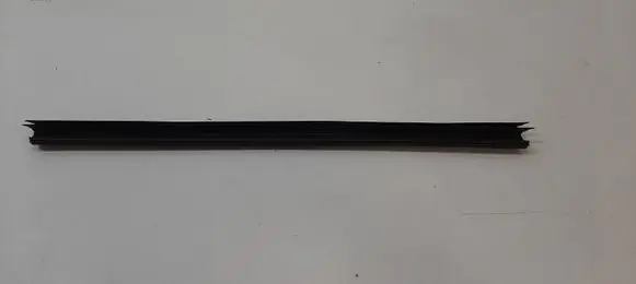 Volvo V40 Front door glass trim molding 31278545