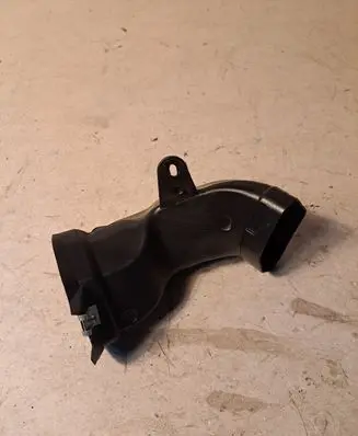 Audi A5 Sportback 8TA Air intake duct part 8T2819725