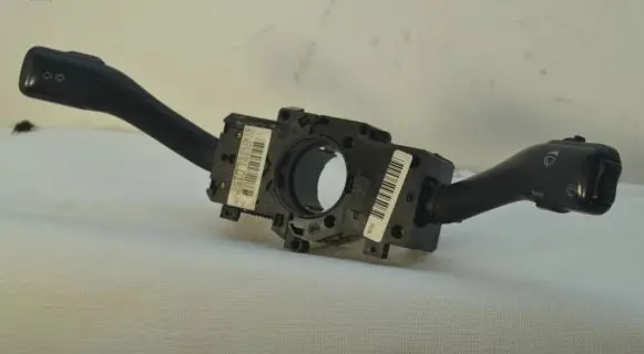 Audi A6 S6 C5 4B Indicator stalk 4B0953503G CZK0301202022