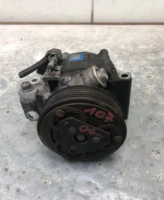 Peugeot 107 Air conditioning (A/C) compressor (pump) 88310-0H010