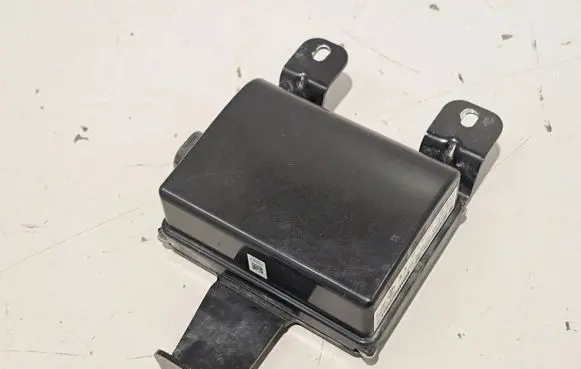 BMW 5 GT F07 Distronic sensor radar 6864282 8051222
