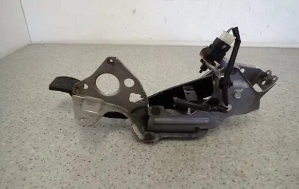 Suzuki Celerio Pedal assembly 