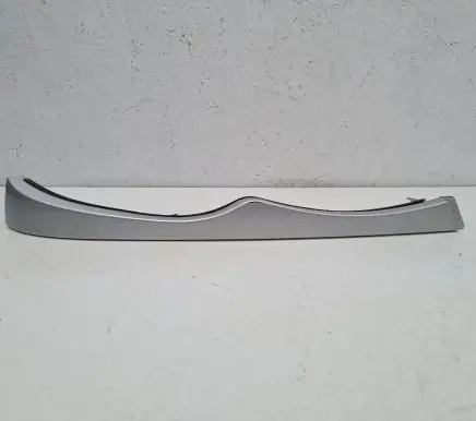 BMW 3 E46 Under headlight/headlamp trim 11460913