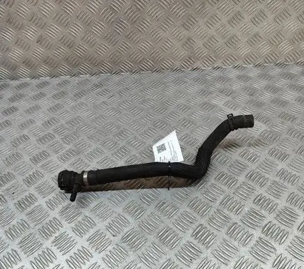 Land Rover Range Rover Evoque L538 Engine coolant pipe/hose GJ328B504AA