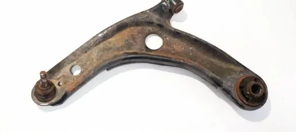 Toyota Yaris Front lower control arm/wishbone