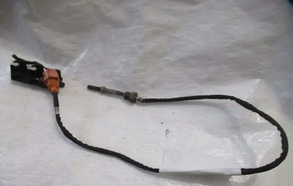 Seat Leon (5F) Lambda probe sensor 04L906088B