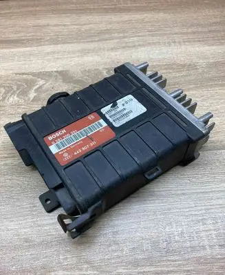 Audi 80 90 B3 Engine control unit/module ECU 443907311 0261200251 USED