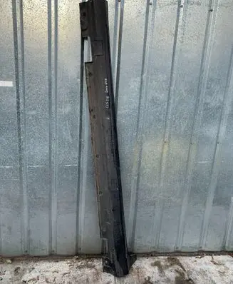 Mercedes-Benz CLS C218 X218 Sill