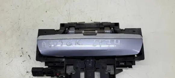 Audi A8 S8 D3 4E Front door exterior handle 8H0959985B