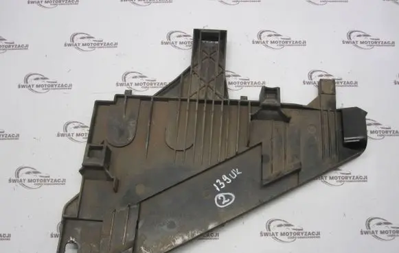 Land Rover Freelander 2 - LR2 Headlight/headlamp mounting bracket 13D084