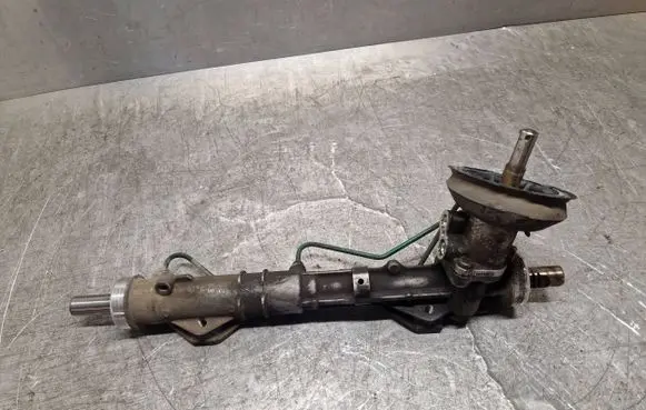 Citroen DS5 Steering rack 6820000084