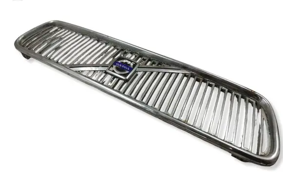 Volvo V50 Front bumper upper radiator grill 08616556