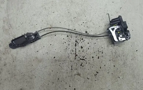 SsangYong Rodius Front door lock