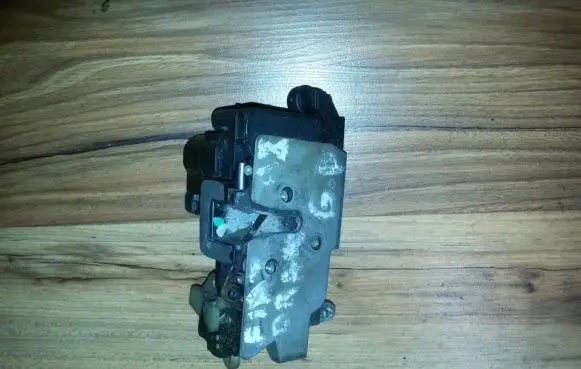 Fiat Bravo - Brava Front door lock