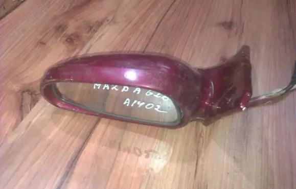 Mazda 626 Front door electric wing mirror e13010519
