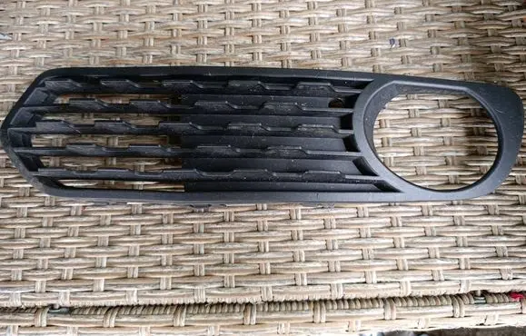 BMW 1 F20 F21 Front fog light trim/grill 51117272557