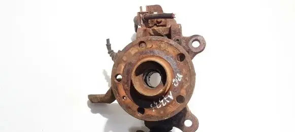 Skoda Octavia Mk2 (1Z) Front wheel hub