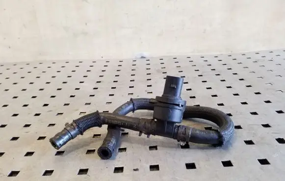 Mitsubishi Outlander Fuel line pipe 038906081B