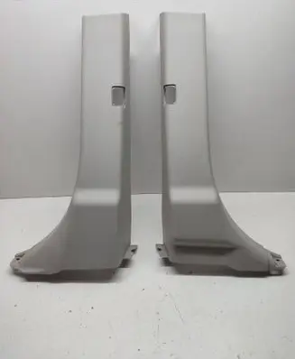 Chrysler Grand Voyager V (B) pillar trim (bottom) 0ZR30ES3AD 49280309 0ZR32ES3AD