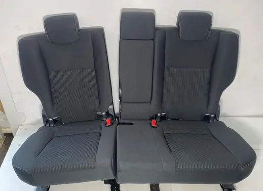 Toyota RAV 4 (XA40) Rear seat 