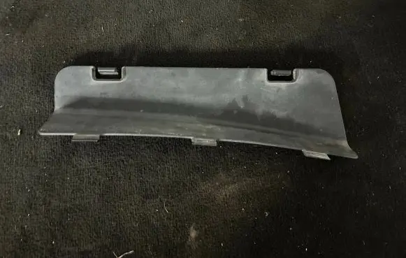 Maserati Levante Front wiper blade arm 670041959